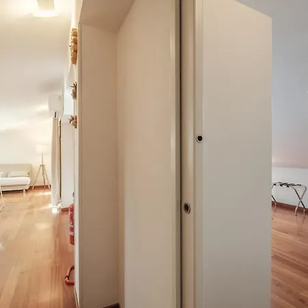 Private Terrace- Modern 5 Minutes From The Sea *
