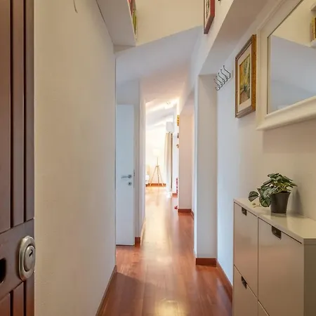 Private Terrace- Modern 5 Minutes From The Sea *