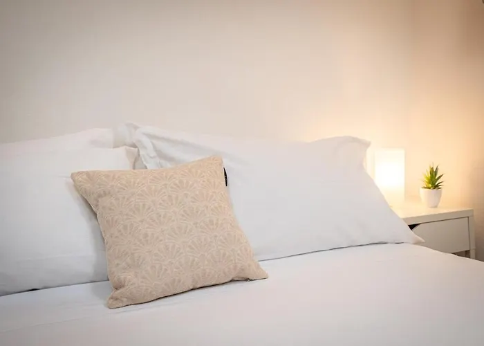 Private Terrace- Modern 5 Minutes From The Sea Апартаменты Кальяри