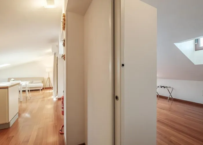 Private Terrace- Modern 5 Minutes From The Sea *